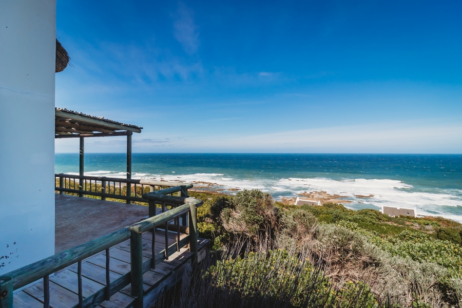 4 Bedroom Property for Sale in Fynbosstrand Western Cape